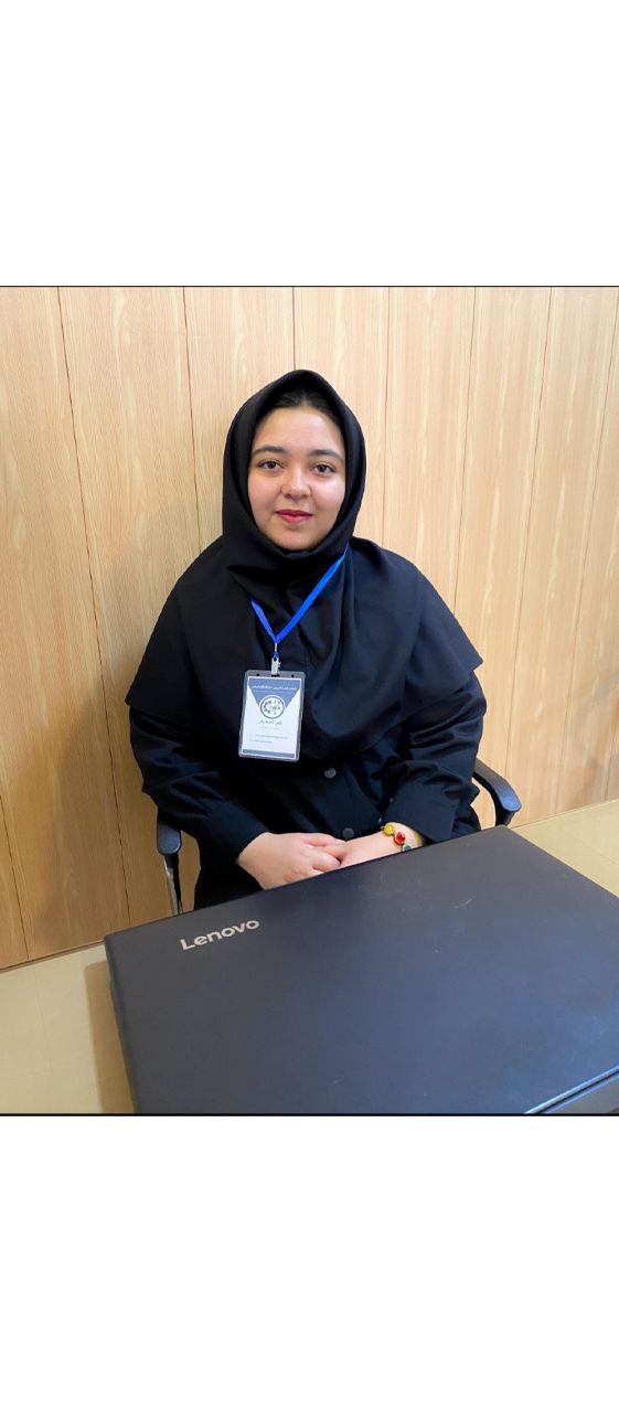  زهرا احمدیان