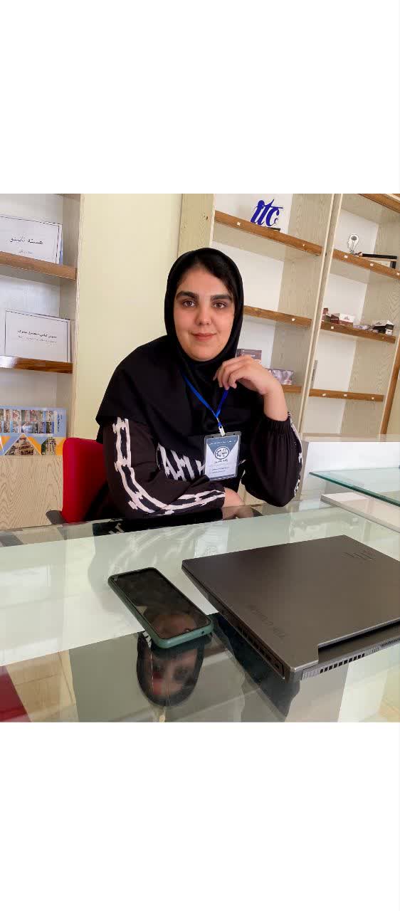  یگانه غلامپور