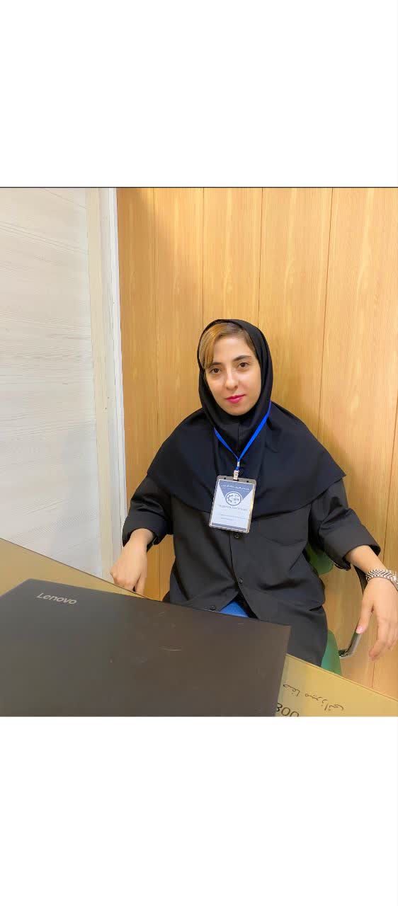 یگانه کریم پور 